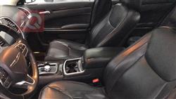 کرایسلەر 300